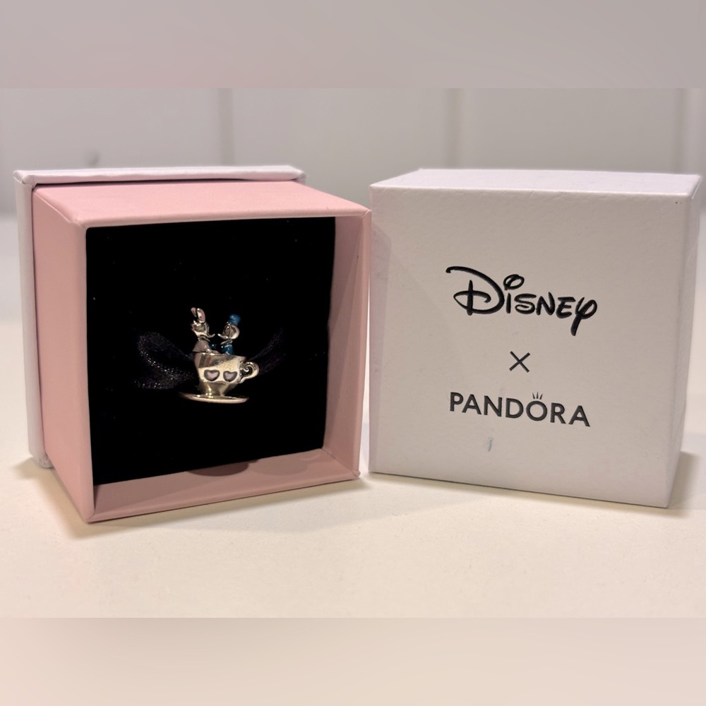 Donald Duck and Daisy Duck Teacup Charm by Pandora – Mad Tea Party Disney Parks